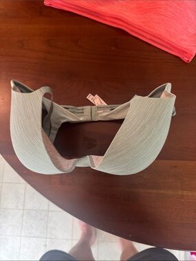 Victoria's Secret Light Sage Green T-Shirt Bra